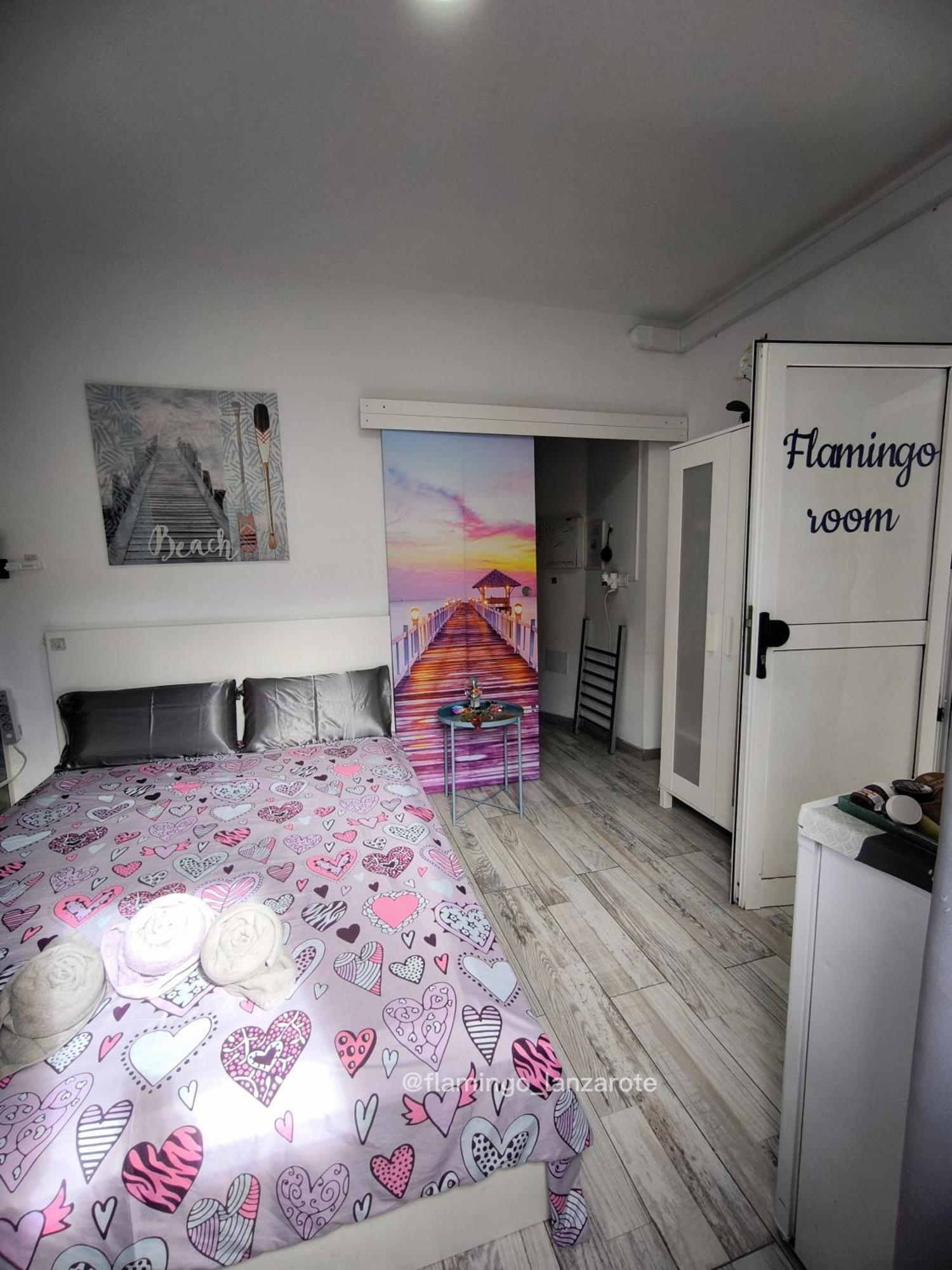 Habitacion Flamingo, Entrada Privada Y Bano Privado En Suite By Flamingo House, No Fumadores Арресифе Экстерьер фото