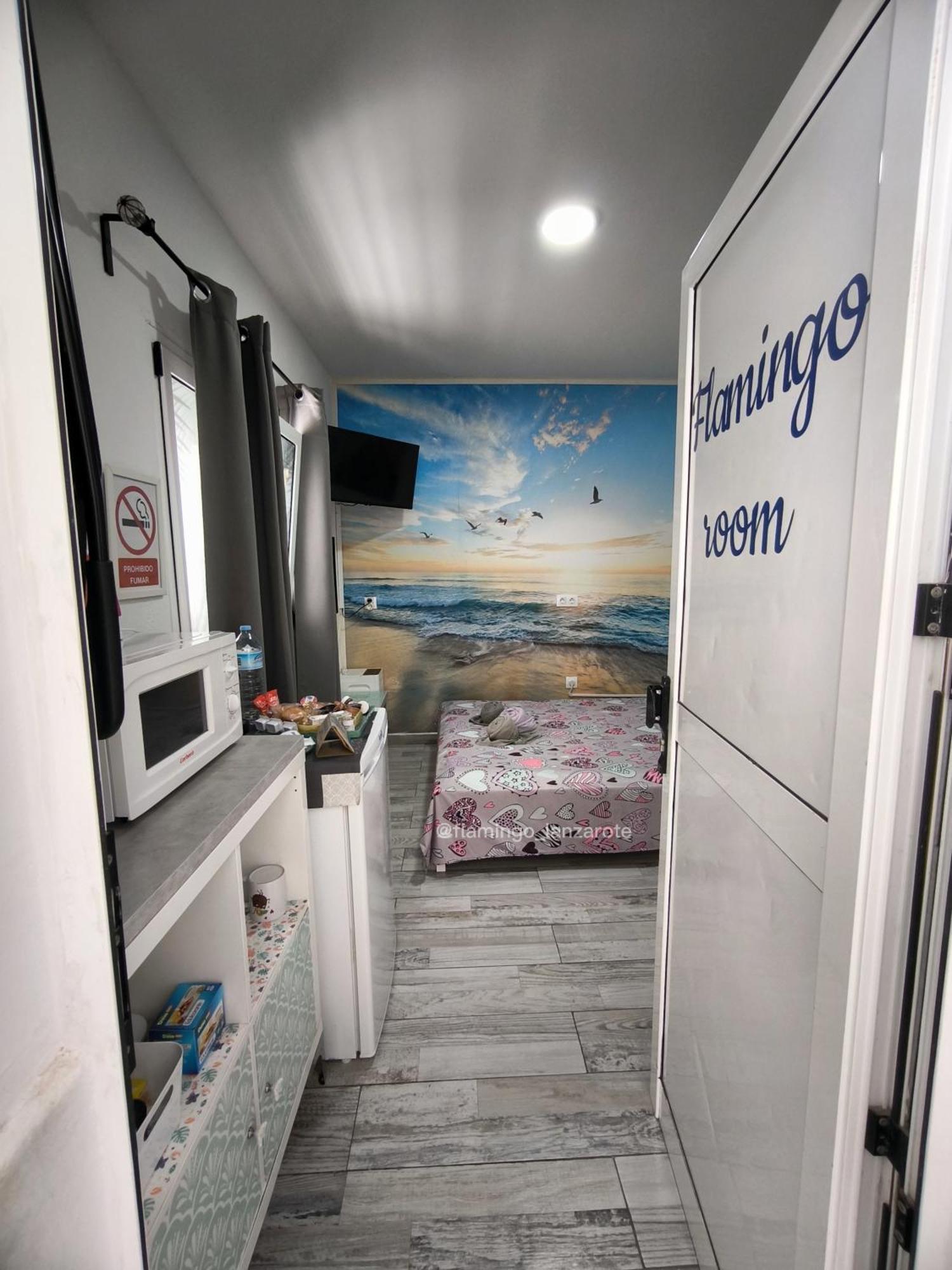 Habitacion Flamingo, Entrada Privada Y Bano Privado En Suite By Flamingo House, No Fumadores Арресифе Экстерьер фото